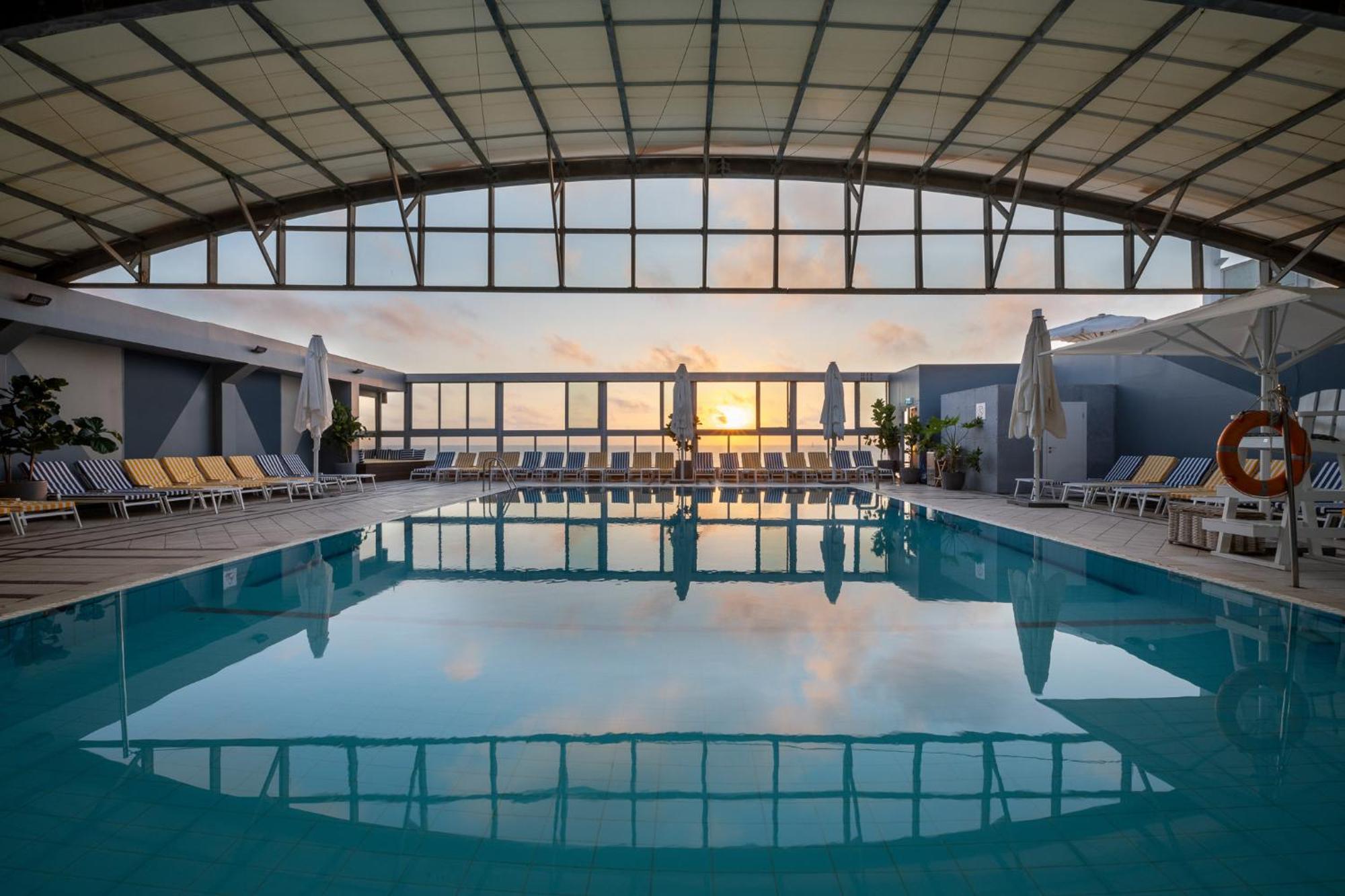 Crowne Plaza By Ihg