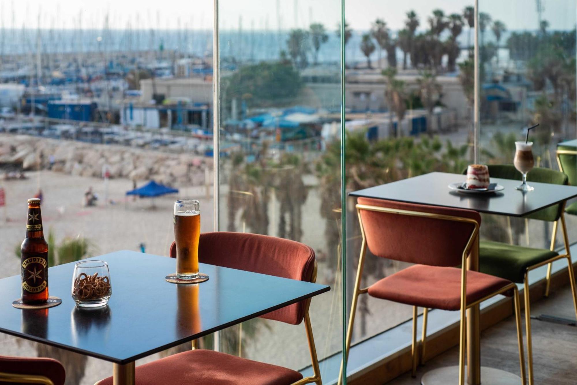 Crowne Plaza By Ihg Hotel