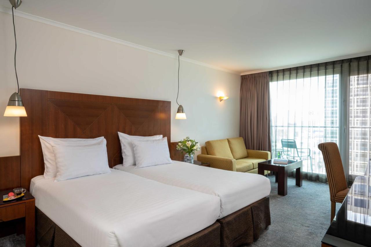 Crowne Plaza By Ihg