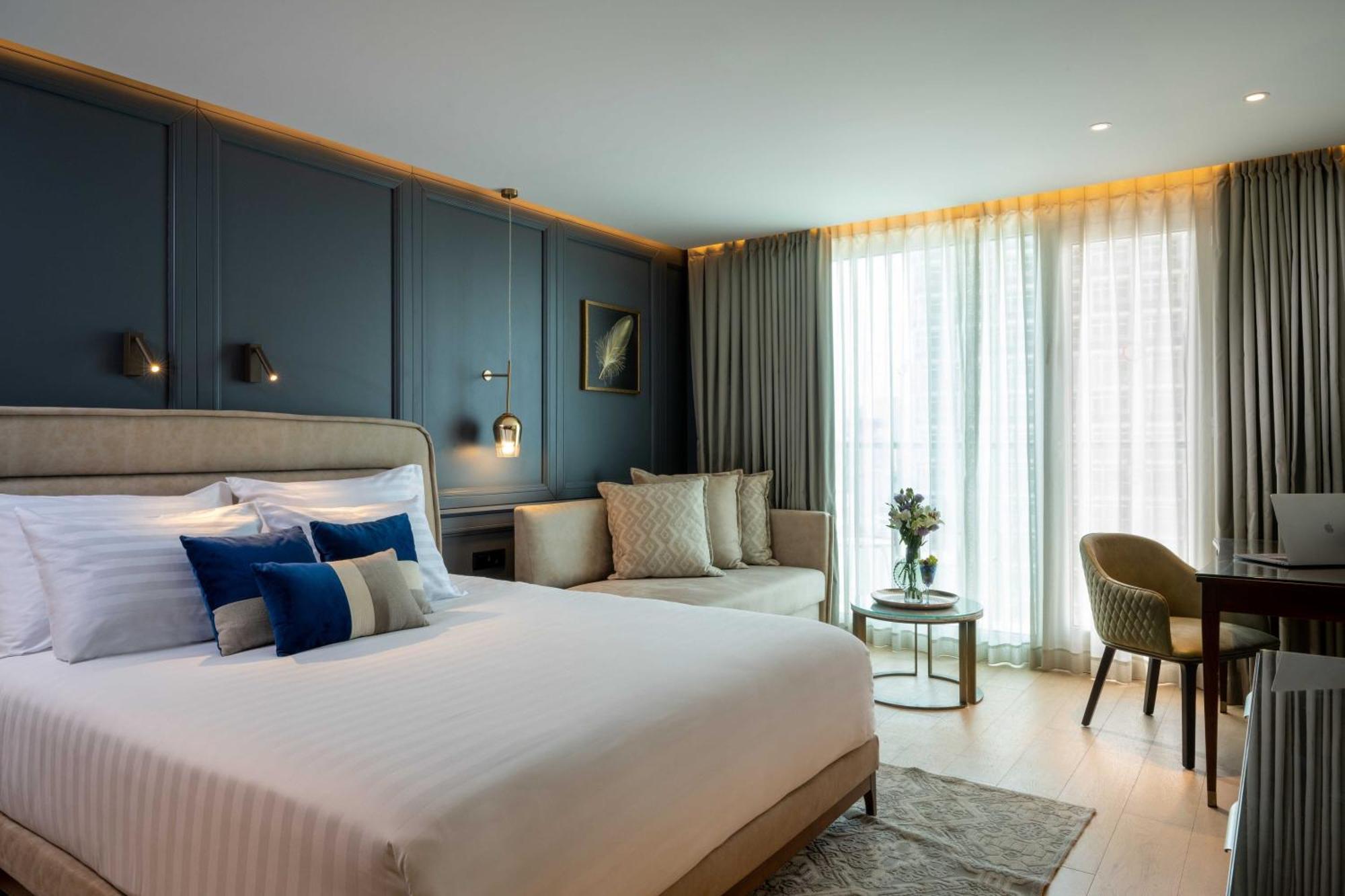 Crowne Plaza By Ihg